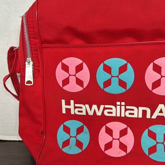 Hawaiian Airlines Bags Hawaiian Airlines Vintage Red 6s Travel Bag